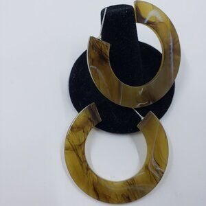 EUC Vintage Lucite Earrings